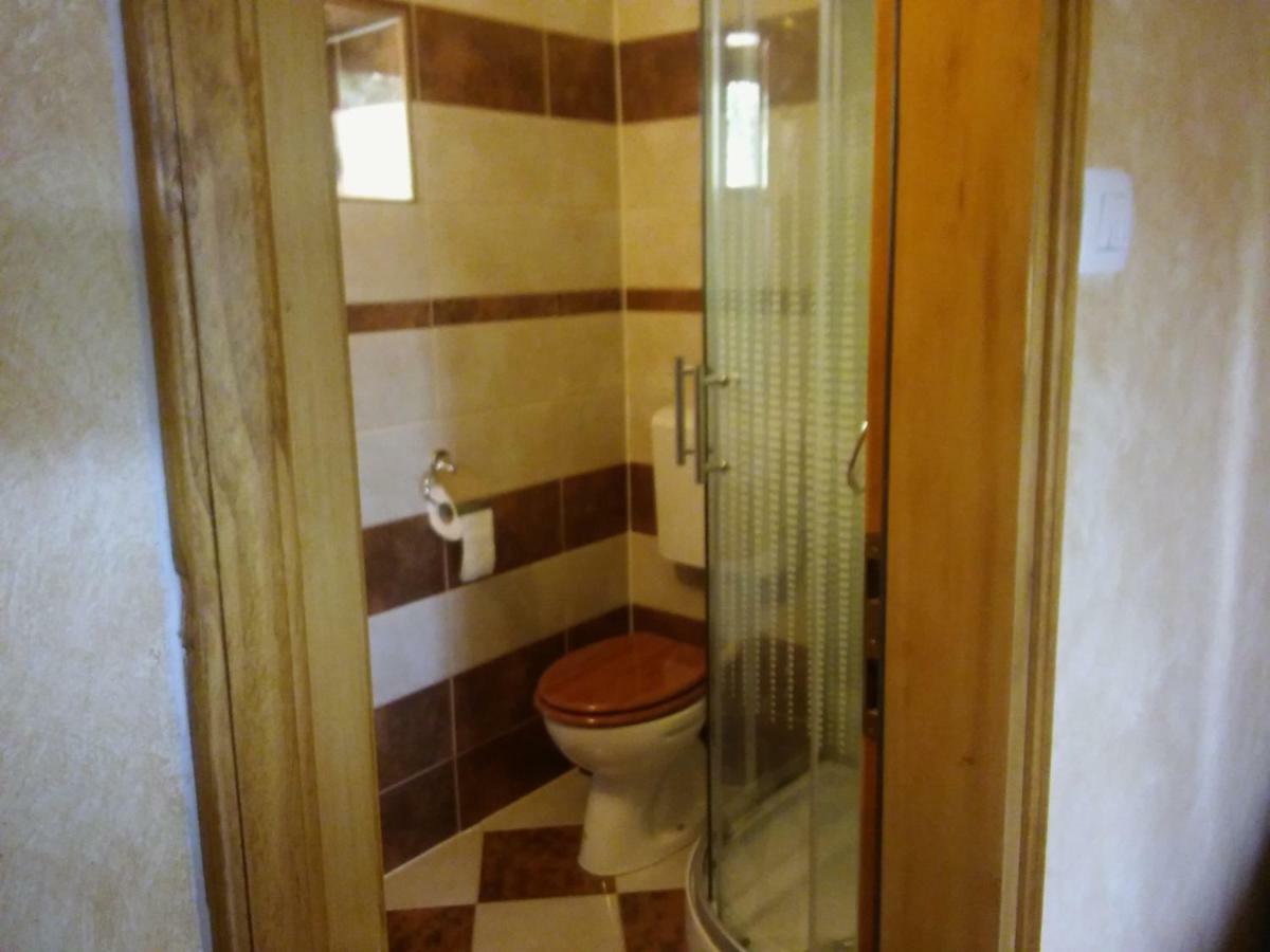 Apartment Staleta Tartuf Livade Exterior photo
